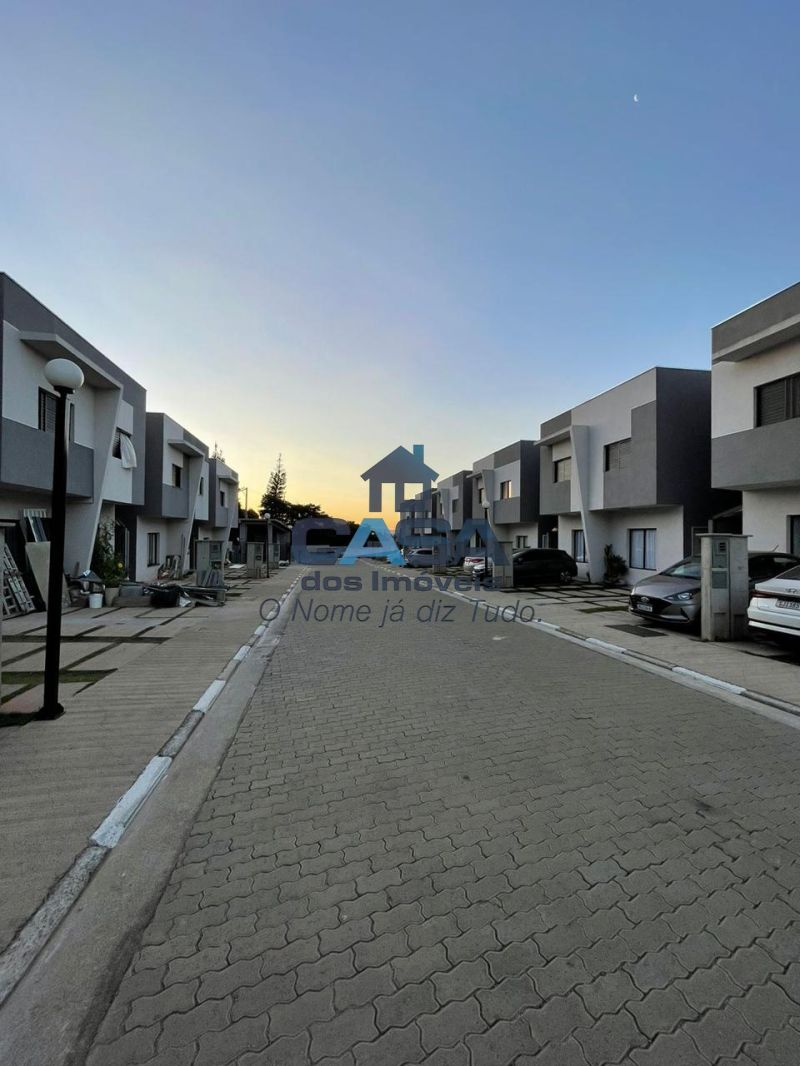 Condominio em Jardim Villaça, São Roque - Lindo Sobrado em Condomínio! - Foto 3