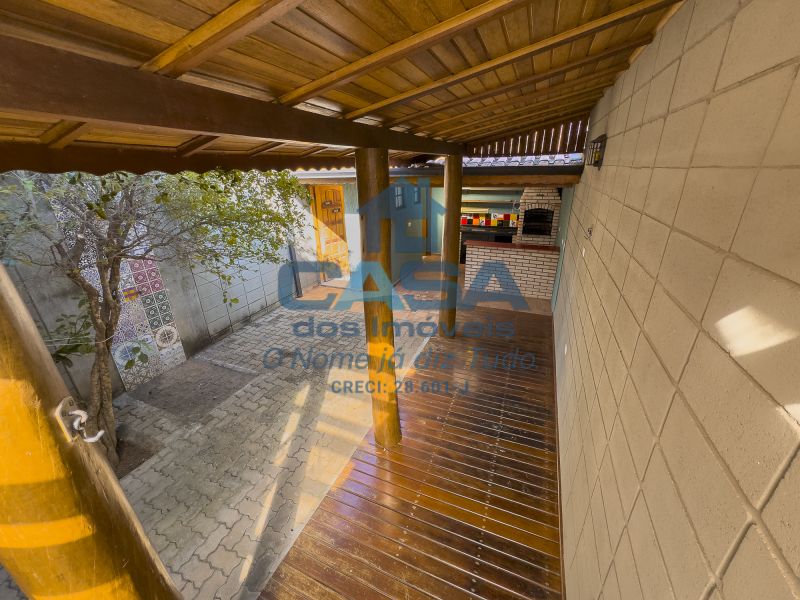 Condominio em Jardim Boa Vista, São Roque - Linda Casa em Condomínio com Área Gourmet e Vista para Montanha - Foto 2