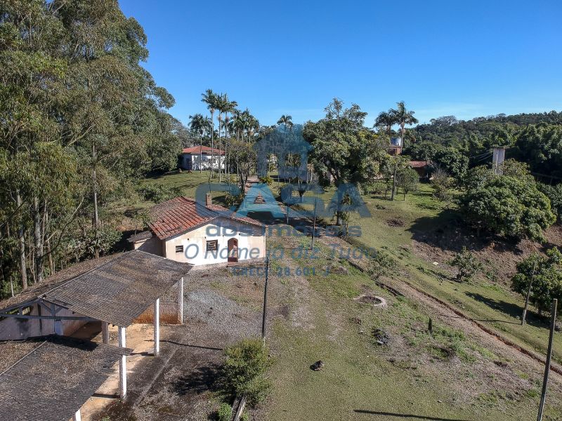 Chácara em Ibaté, São Roque - Área de 11 Hectares à Venda em São Roque - Foto 3