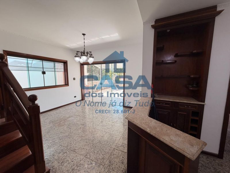 Casa em Esplanada Mendes Moraes, São Roque - Sobrado de Alto Padrão! - Foto 8
