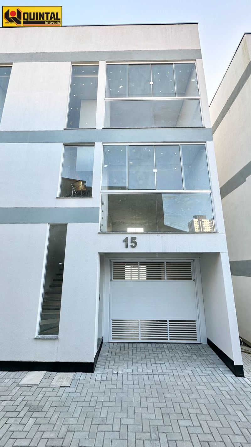 Sobrado BLUMENAU SC — foto 2